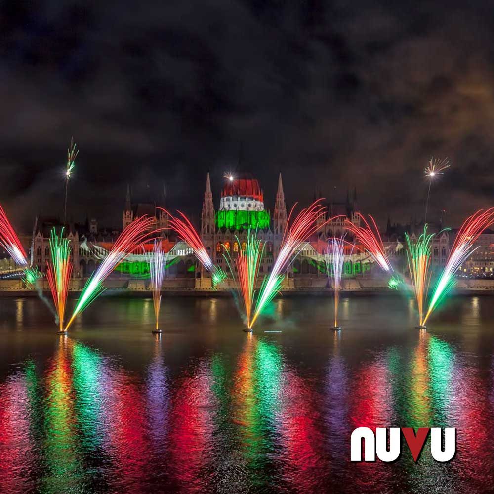Augusztus 20. — nemzeti színek